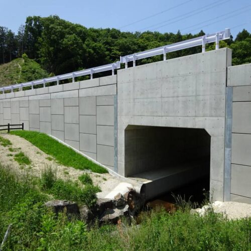 令和7年度　第13-工建1号　町道西大路鎌掛線道路改良工事(その2)